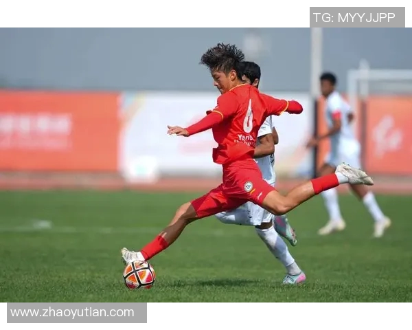 足球世界杯球员体能消耗及补给策略